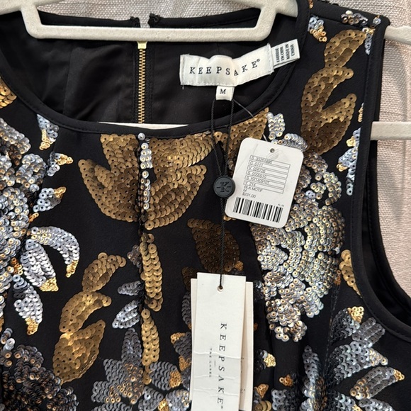 NWT KEEPSAKE  Wonderwall Sequin Peplum Peplum Top Women’s Size M - Picture 3 of 11